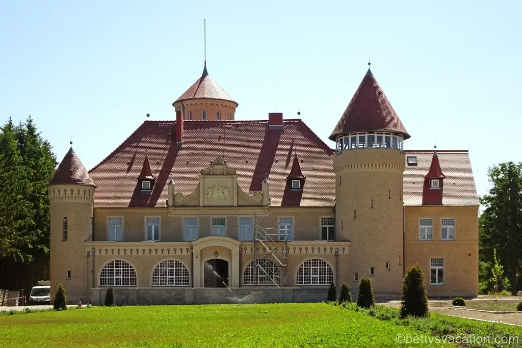 Schloss mit Türmchen